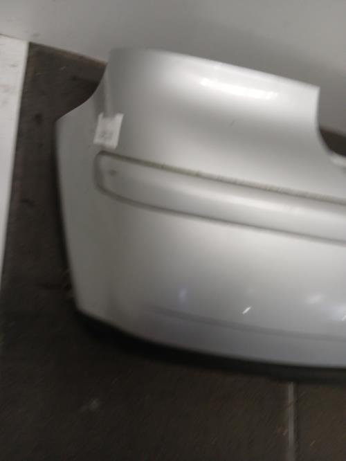 Image Pare choc arriere - VOLKSWAGEN POLO 4