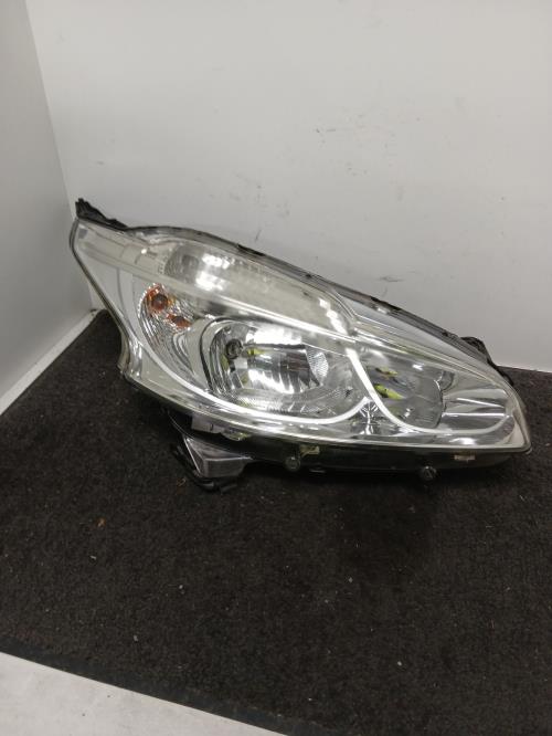 Image Optique avant principal droit (feux)(phare) - PEUGEOT 208 1