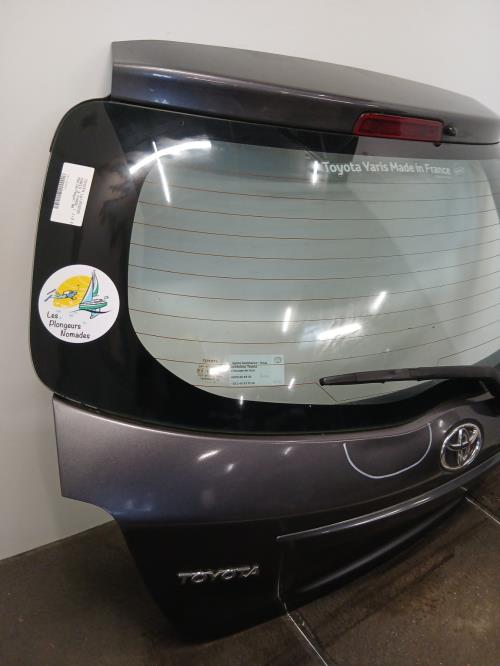 Image Malle/Hayon arriere - TOYOTA YARIS 3