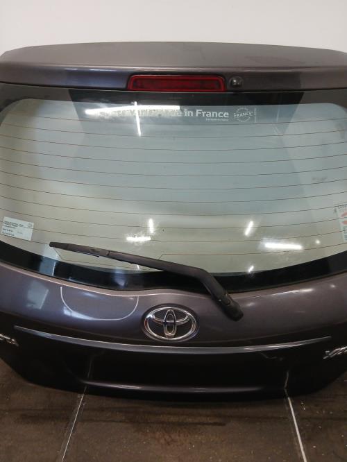 Image Malle/Hayon arriere - TOYOTA YARIS 3