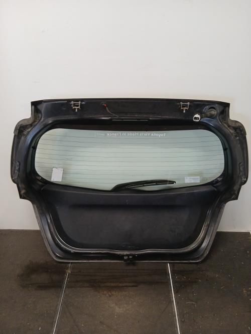 Image Malle/Hayon arriere - TOYOTA YARIS 3