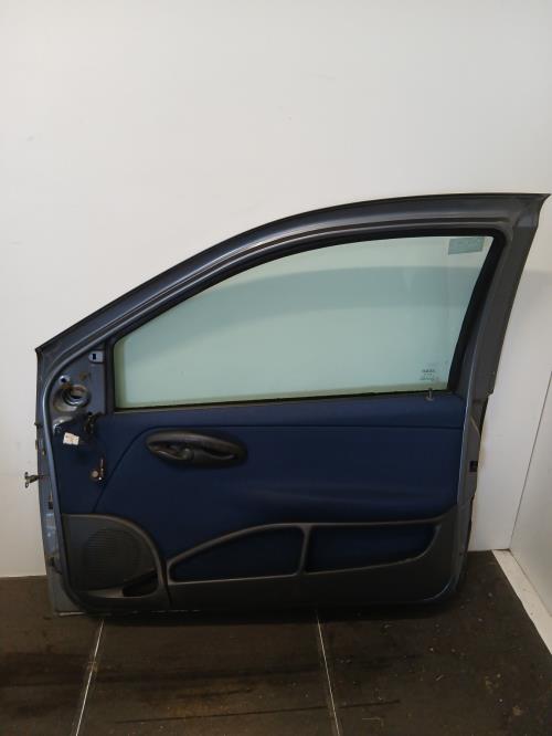 Image Porte avant droit - FIAT PUNTO 2