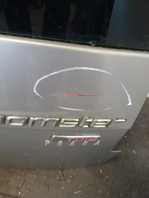 Image Malle/Hayon arriere - SKODA ROOMSTER