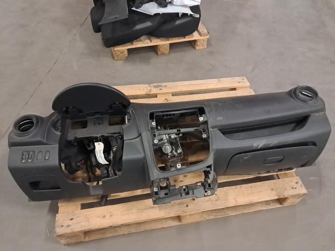 Image Planche de bord complete - RENAULT CLIO 4