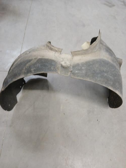 Image Pare boue avant gauche - CITROEN C5 2