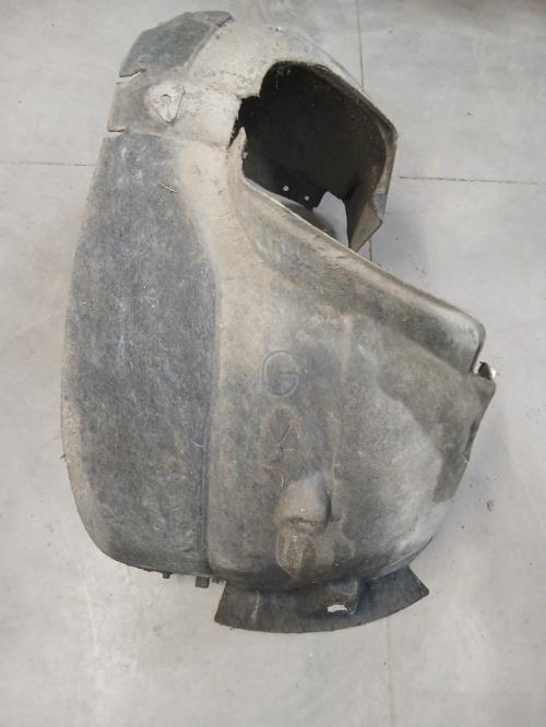 Image Pare boue avant gauche - CITROEN C5 2