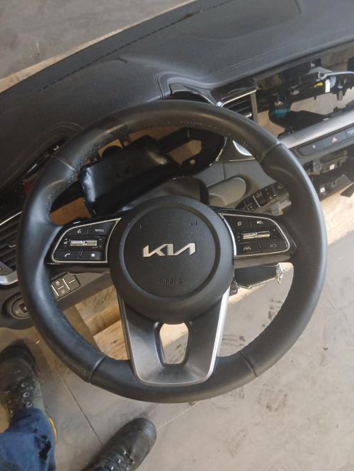 Image Planche de bord complete - KIA CEE-D 3
