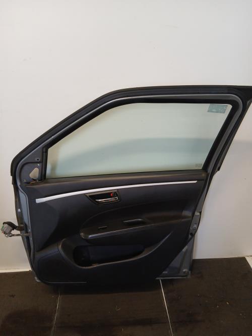 Image Porte avant droit - SUZUKI SWIFT 4