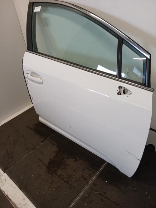 Image Porte avant droit - TOYOTA AVENSIS 3