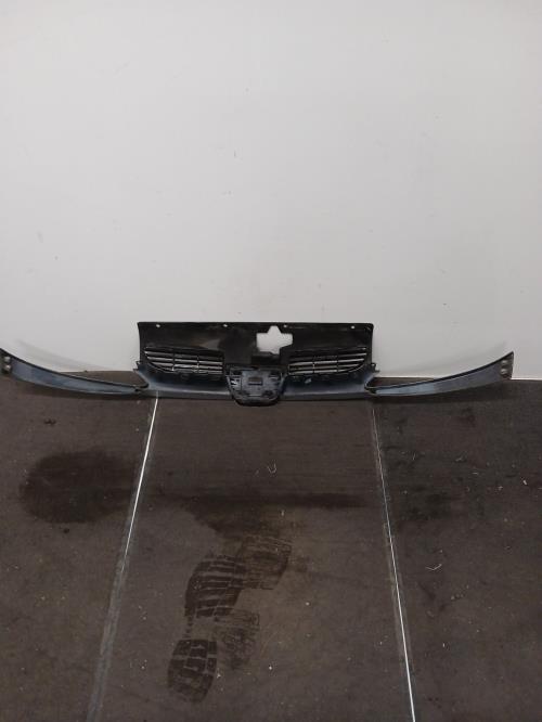 Image Calandre - PEUGEOT 206
