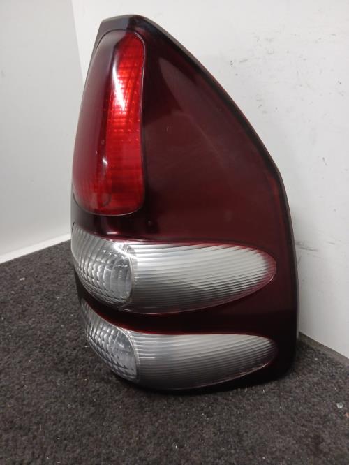 Image Feu arriere principal droit (feux) - TOYOTA LAND CRUISER 4 J120