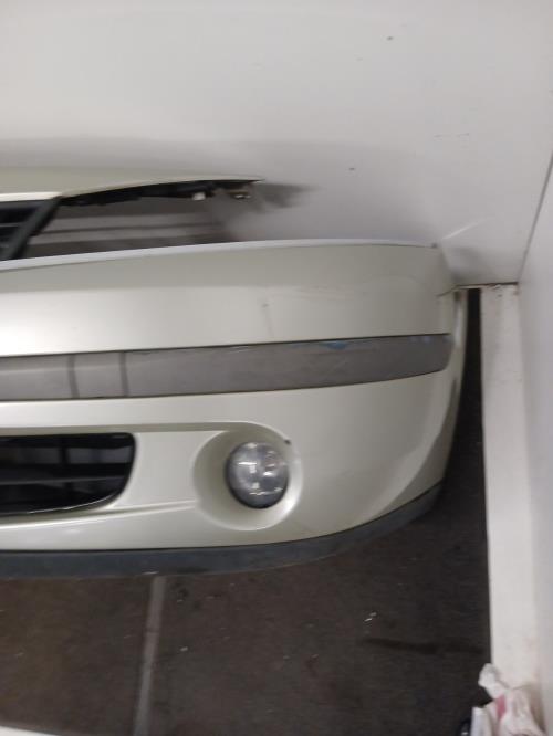Image Pare choc avant - RENAULT LAGUNA 2