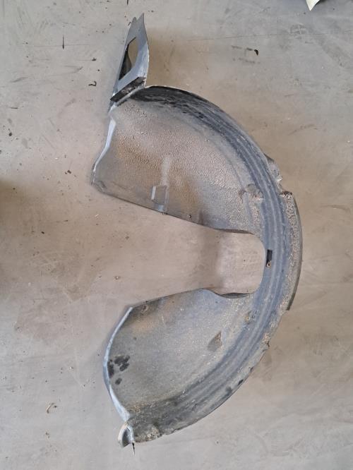 Image Pare boue avant gauche - PEUGEOT 208 1