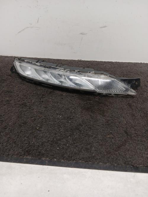 Image Feu diurne avant droit - CITROEN C4 GRAND PICASSO 2