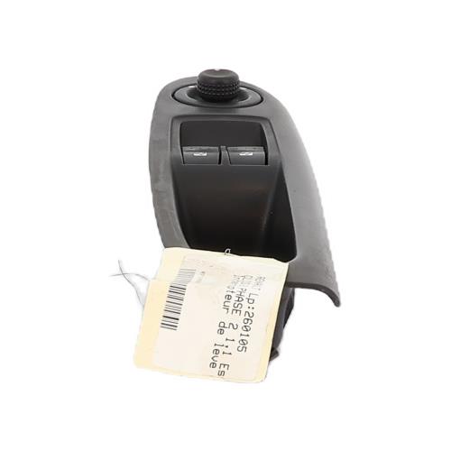 Image Interrupteur de leve vitre avant gauche - RENAULT CLIO 2