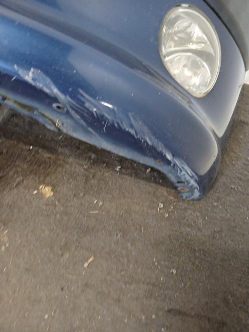 Image Pare choc avant - PEUGEOT 206