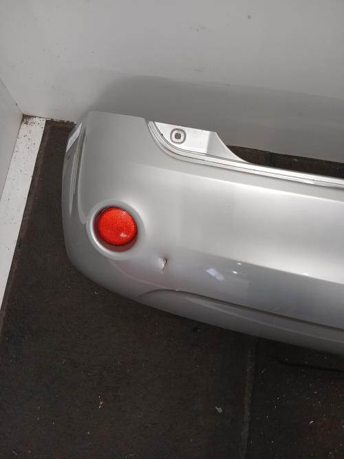 Image Pare choc arriere - FORD FIESTA 5