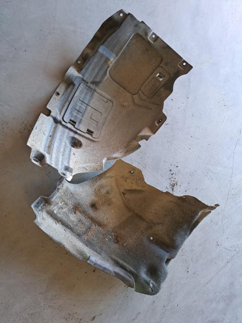Image Pare boue avant droit - BMW SERIE 1 F20