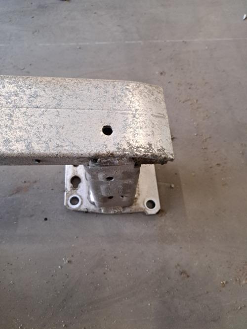 Image Renfort pare choc arriere (traverse) - PEUGEOT 308 2 SW