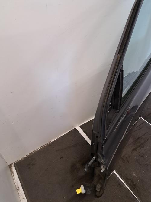 Image Porte avant gauche - PEUGEOT 308 2 SW