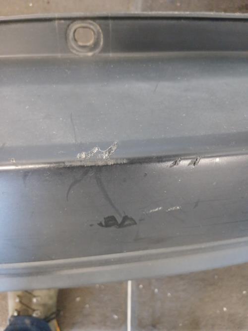 Image Pare choc arriere - DACIA DUSTER 1