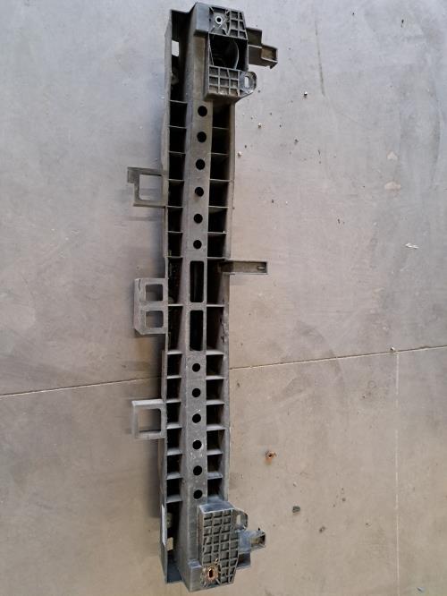 Image Renfort pare choc arriere (traverse) - RENAULT CLIO 4
