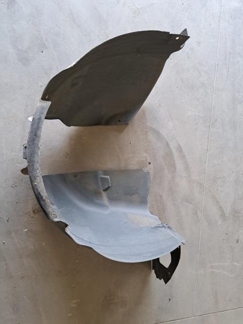 Image Pare boue avant gauche - PEUGEOT 208 1