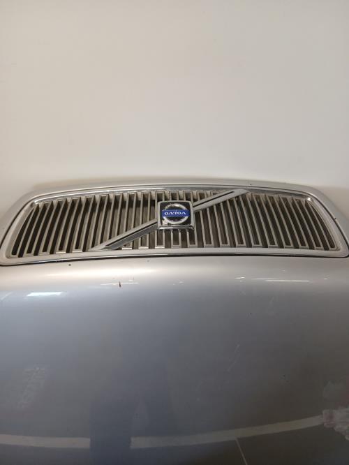 Image Capot - VOLVO V 70 1