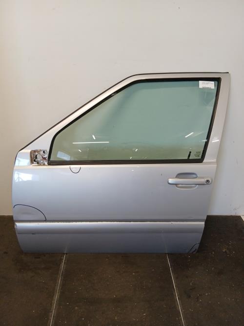 Image Porte avant gauche - VOLVO V 70 1