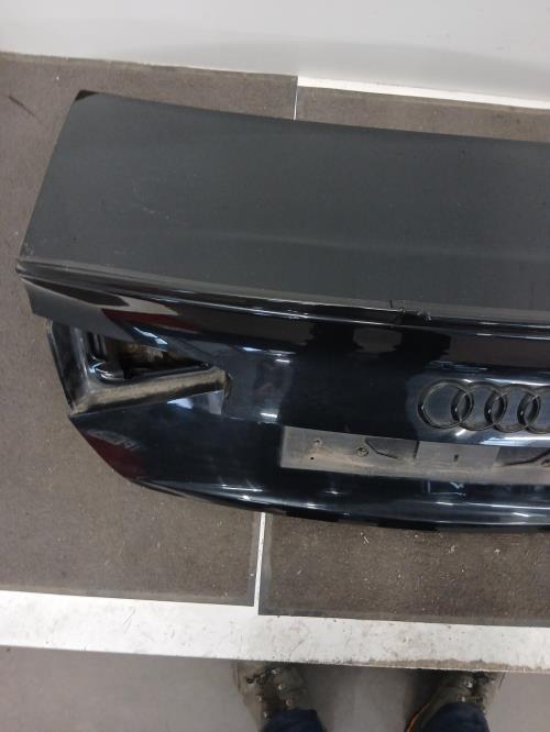Image Malle/Hayon arriere - AUDI A4 3