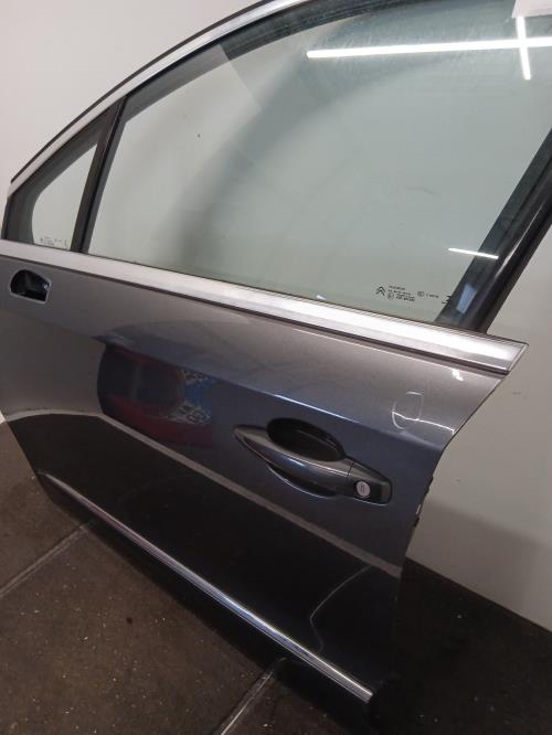 Image Porte avant gauche - CITROEN DS4