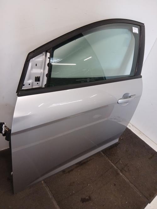 Image Porte avant gauche - FORD FOCUS 3