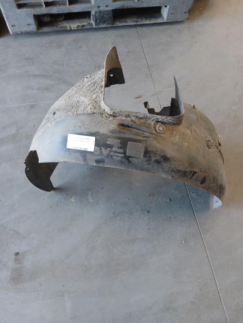 Image Pare boue avant gauche - CITROEN C4 PICASSO 1