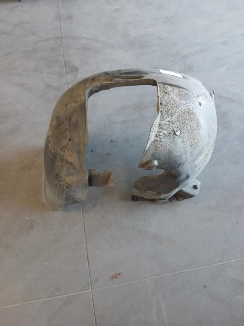 Image Pare boue avant gauche - CITROEN C4 PICASSO 1
