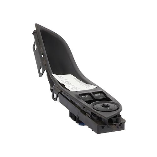 Image Interrupteur de leve vitre avant gauche - FORD FOCUS 3