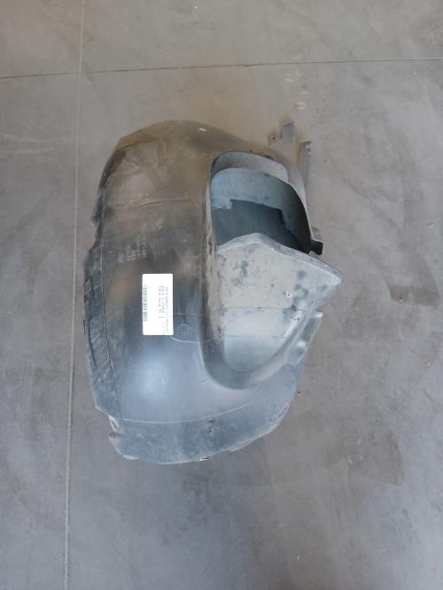 Image Pare boue avant gauche - VOLKSWAGEN POLO 5