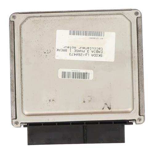 Image Calculateur moteur - SKODA FABIA 3