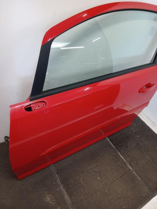Image Porte avant gauche - OPEL CORSA D