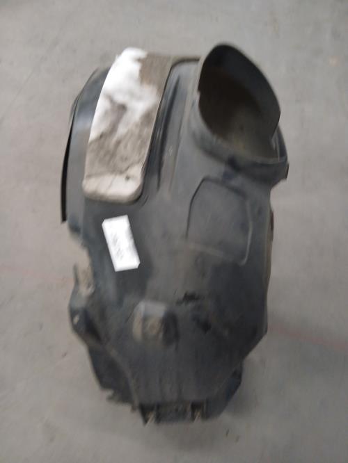 Image Pare boue avant droit - FORD C-MAX 2