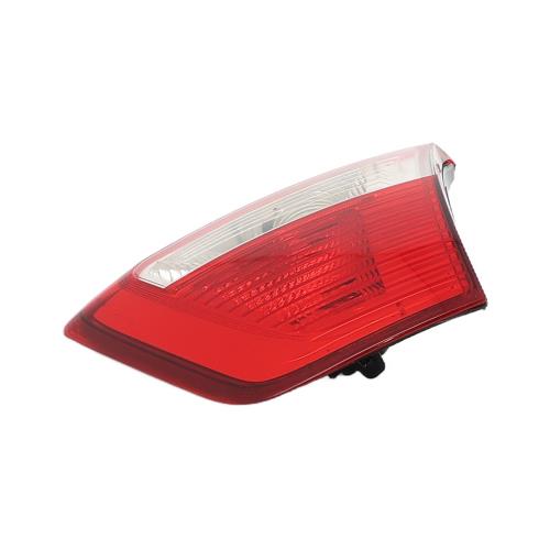 Image Feu arriere secondaire droit (feux) - FORD C-MAX 2