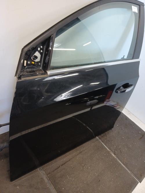 Image Porte avant gauche - CHEVROLET CRUZE