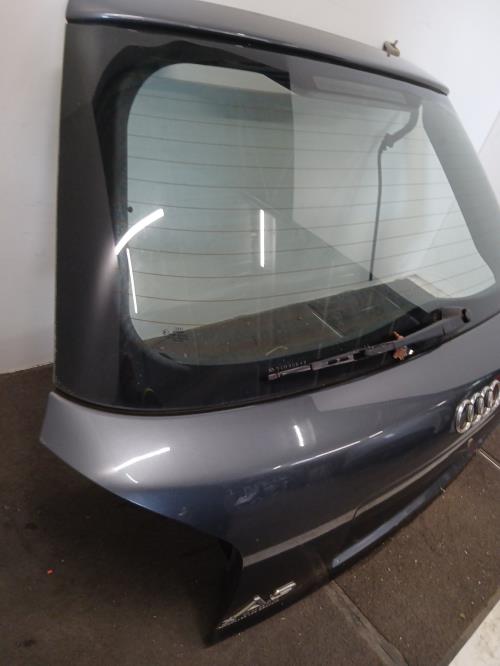 Image Malle/Hayon arriere - AUDI A3 1
