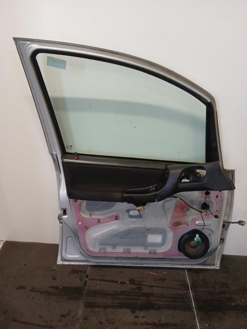 Image Porte avant gauche - OPEL ZAFIRA A
