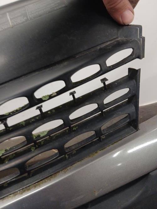 Image Pare choc avant - RENAULT CLIO 2