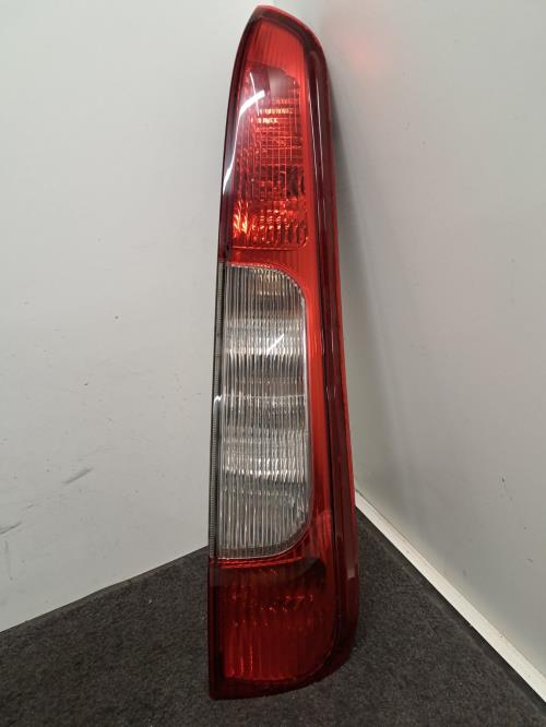Image Feu arriere principal droit (feux) - FORD C-MAX 1