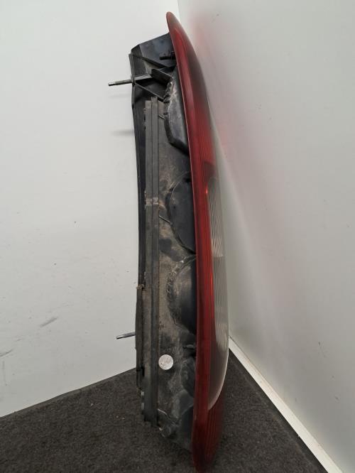 Image Feu arriere principal gauche (feux) - FORD C-MAX 1