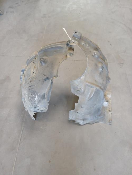 Image Pare boue avant droit - BMW SERIE 1 F20