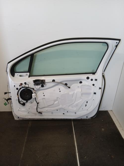 Image Porte avant droit - PEUGEOT 208 1