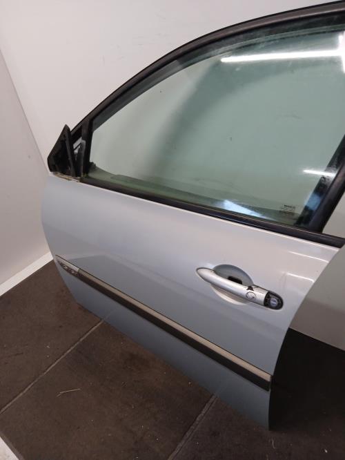 Image Porte avant gauche - RENAULT MEGANE 2