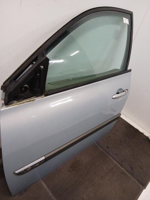 Image Porte avant gauche - RENAULT MEGANE 2